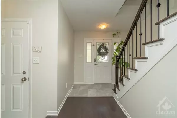 Barrhaven, ON K2J 0G7,103 OSNABROOK