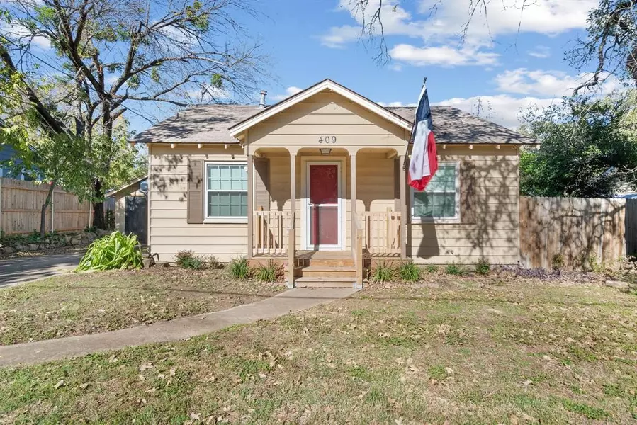 409 E Lee Avenue, Weatherford, TX 76086