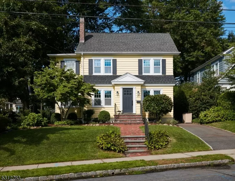 91 Oakview Ave, Maplewood Twp., NJ 07040