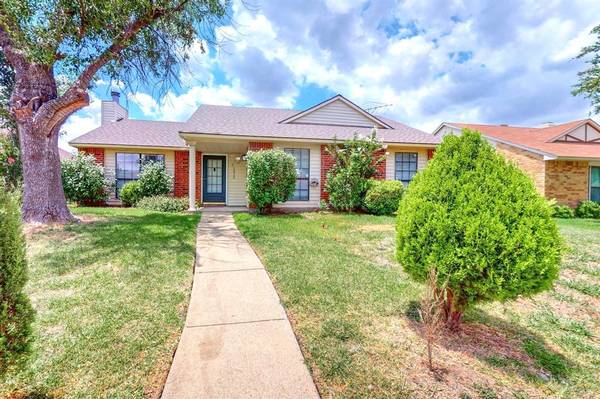 1613 Burgundy Street, Garland, TX 75040