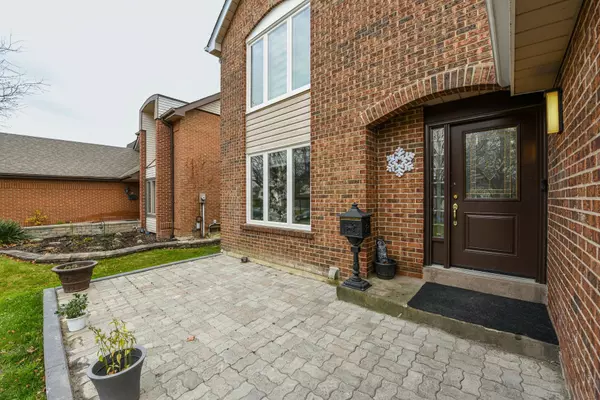 Brampton, ON L6S 3E3,47 Milford CRES S