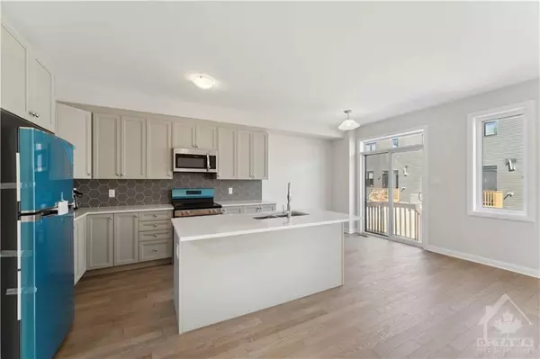 Kanata, ON K2W 0M1,68 OSLER ST