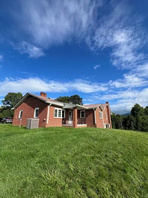 Independence, VA 24348,728 Klondike Rd