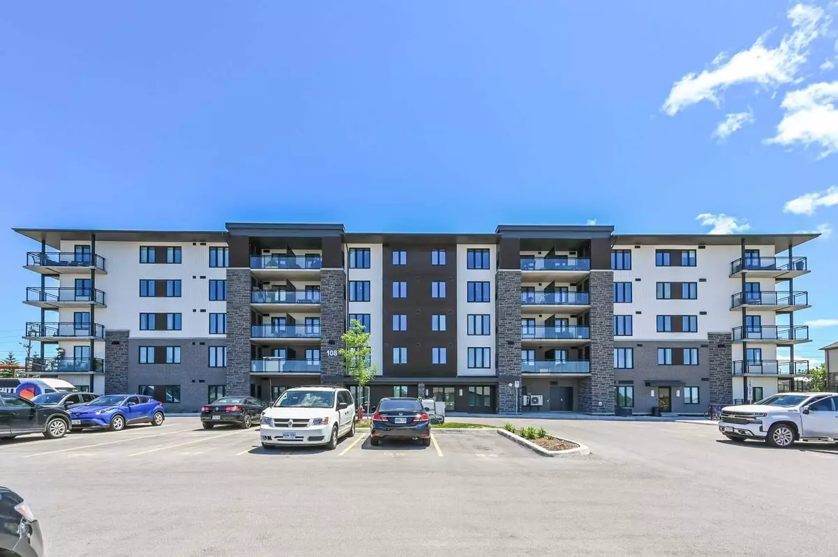 Guelph, ON N1E 0P8,108 Summit Ridge DR #202