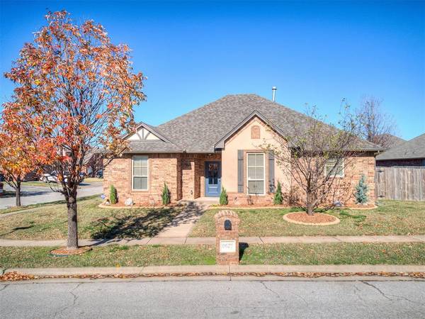 8629 NW 111th Street, Oklahoma City, OK 73162