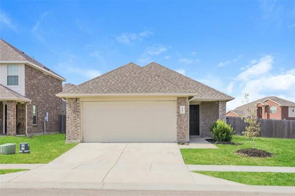 1412 Starling Lane, Ennis, TX 75119