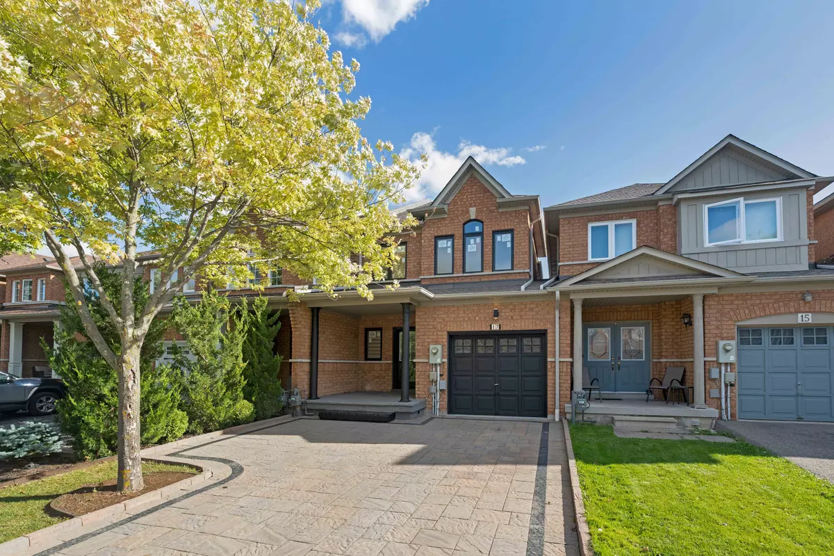 Vaughan, ON L4H 2J7,17 Ronan CRES