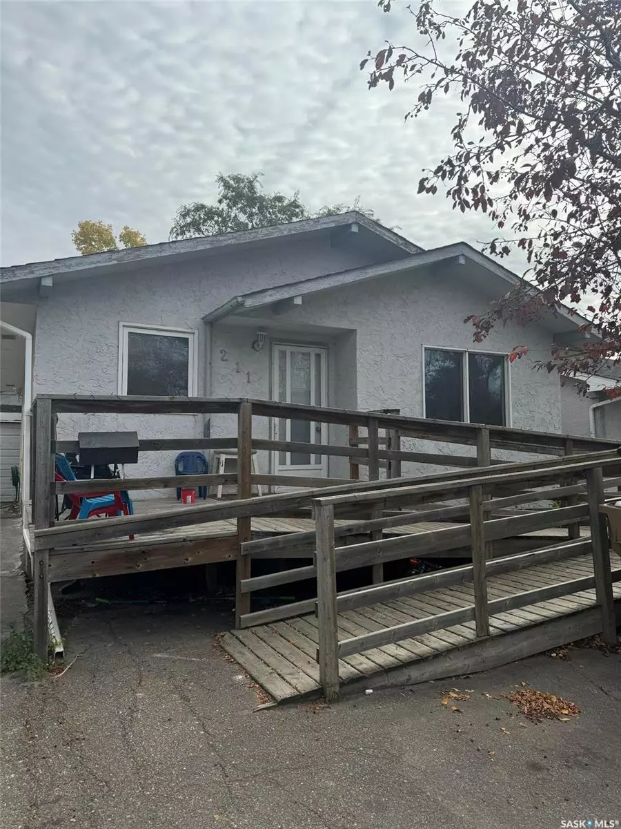 Regina, SK S4N 4J5,211 Cavendish STREET