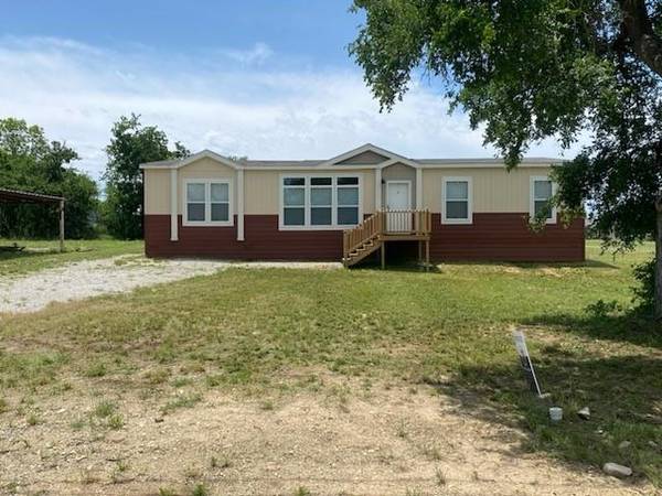 521 E Dobkins Street, Dublin, TX 76446