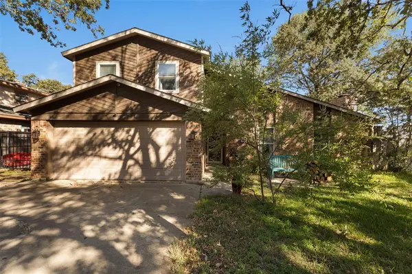 Grapevine, TX 76051,1320 Mockingbird Drive