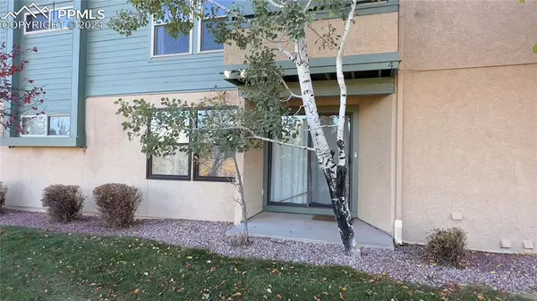 128 W Rockrimmon BLVD #104, Colorado Springs, CO 80919