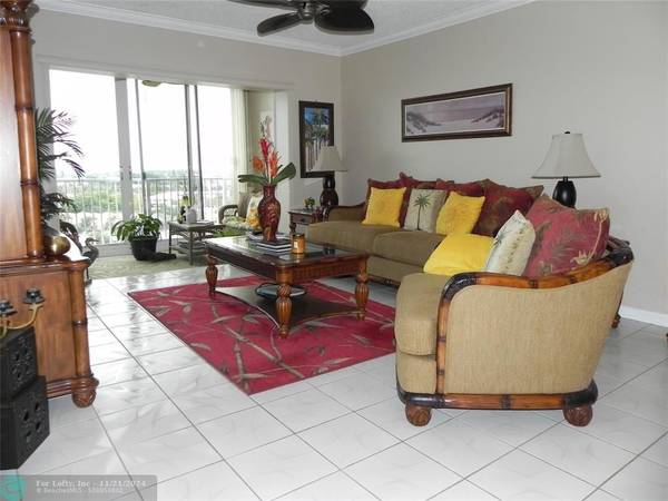 Hollywood, FL 33021,3850 Washington St  #1112