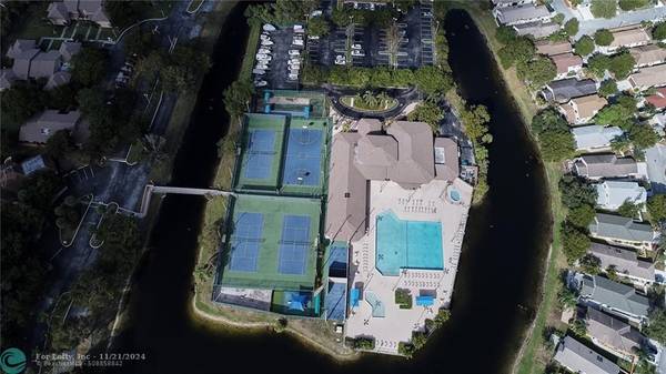 3800 NW 23rd Ct, Coconut Creek, FL 33066