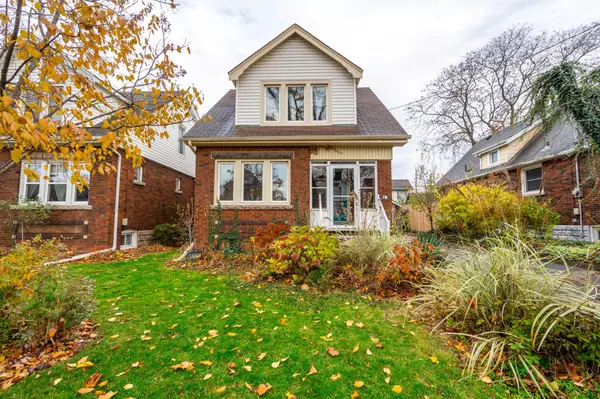 53 Tuxedo AVE S, Hamilton, ON L8K 2R7