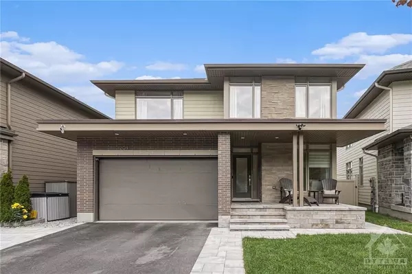 204 AVRO CIR, Manor Park - Cardinal Glen And Area, ON K1K 4Y9