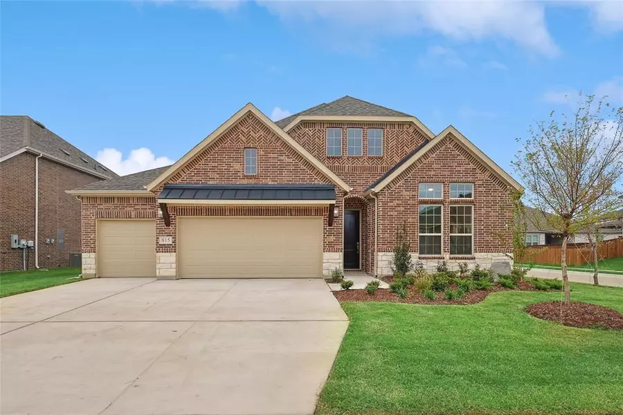 815 Brenda Drive, Mansfield, TX 76063