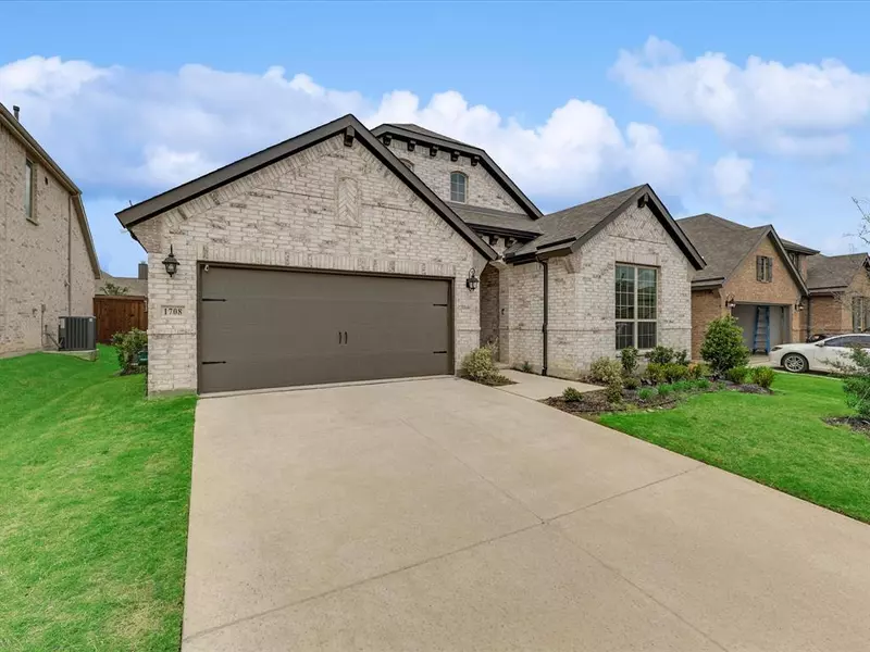 1708 Snowdrop Drive, Celina, TX 75078