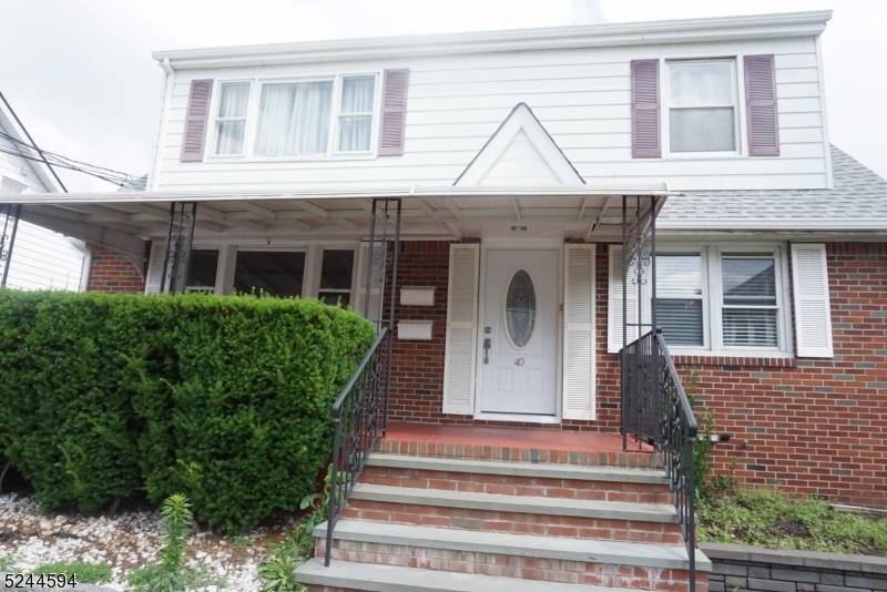 40 Hilton St #2, Clifton City, NJ 07011