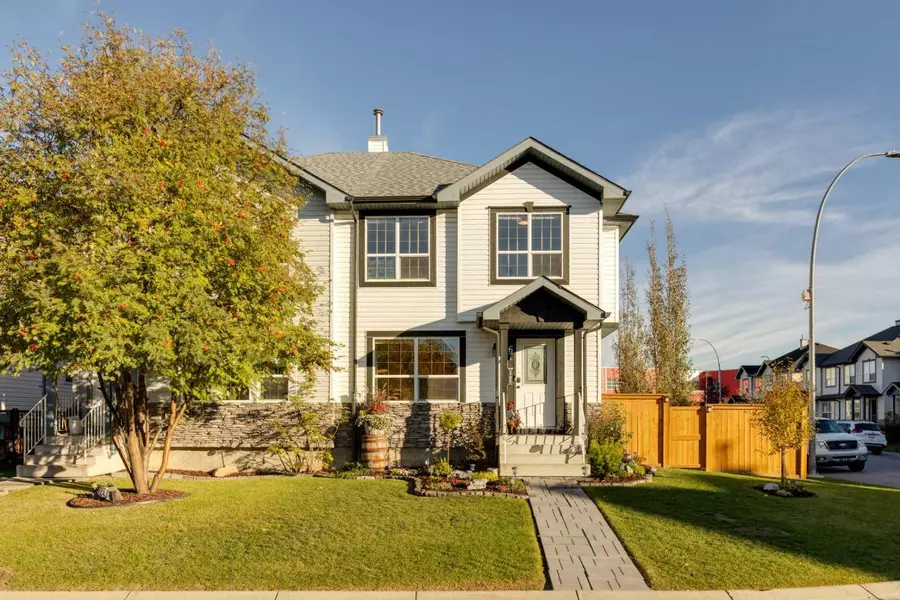 67 Taravista GDNS Northeast, Calgary, AB T3J 4K9