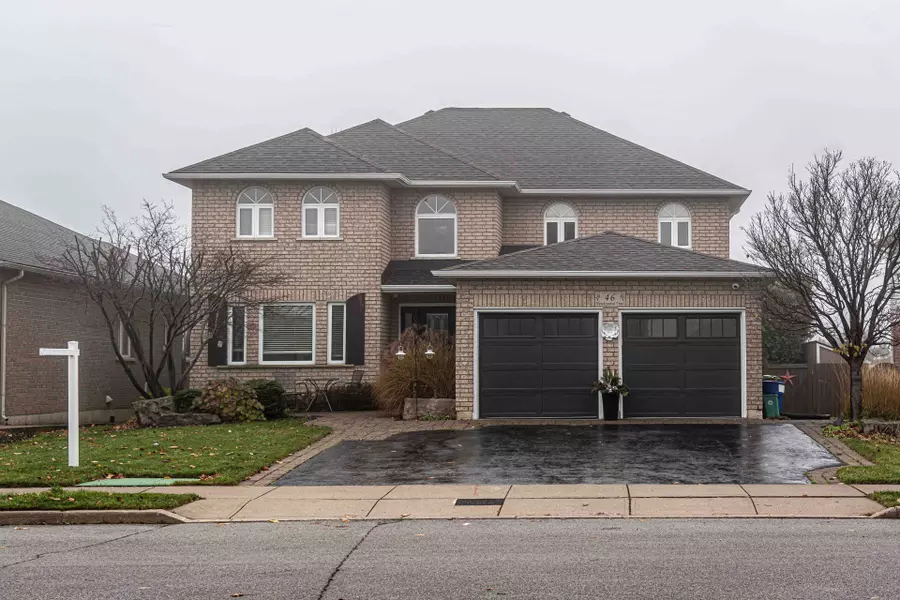 46 Hawkswood TRL, Hamilton, ON L9B 2P4