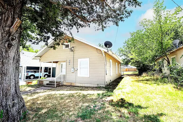 Bowie, TX 76230,508 Orchard Street