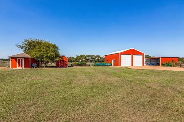 Pilot Point, TX 76258,11967 Mustang Road