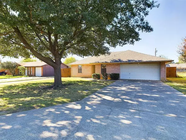 Corinth, TX 76210,1814 Oak Hill Drive