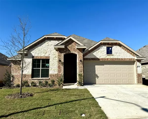 10328 Tapioca Street, Fort Worth, TX 76036