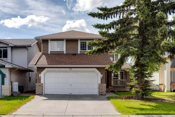 17 Sundown Close SE, Calgary, AB T2X 2X3