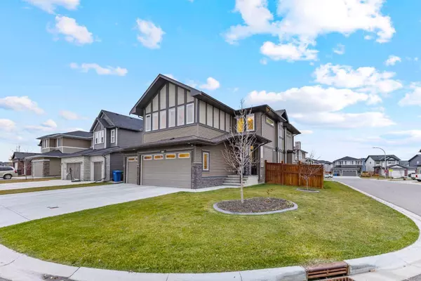 Chestermere, AB T1X 0Y4,248 Sandpiper CRES