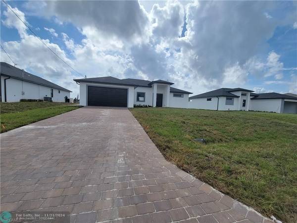 1116 NW 31st Pl, Cape Coral, FL 33993