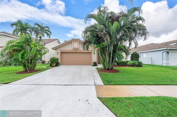 8554 Tourmaline Blvd,  Boynton Beach,  FL 33472