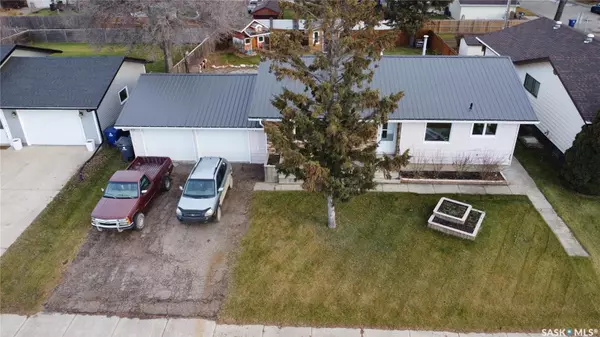 Rosthern, SK S0K 3R0,217 3Rd AVENUE