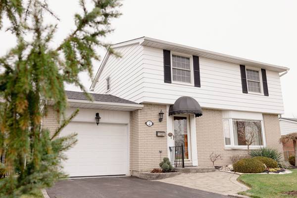 2 Sauve AVE, St. Thomas, ON N5R 6E4