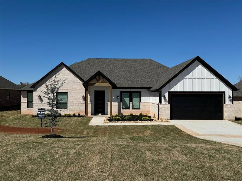 2220 Winter Creek Boulevard, Blanchard, OK 73010