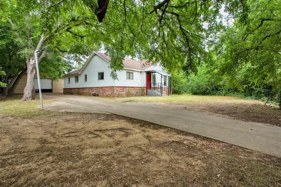 3220 S Maurice Avenue, Denison, TX 75020