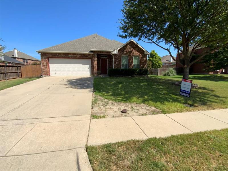 1125 Shadowridge Circle, Lewisville, TX 75067