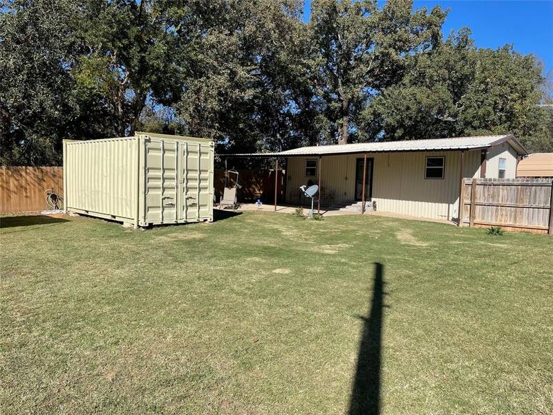 7 Port Royal Road, Comanche, TX 76442