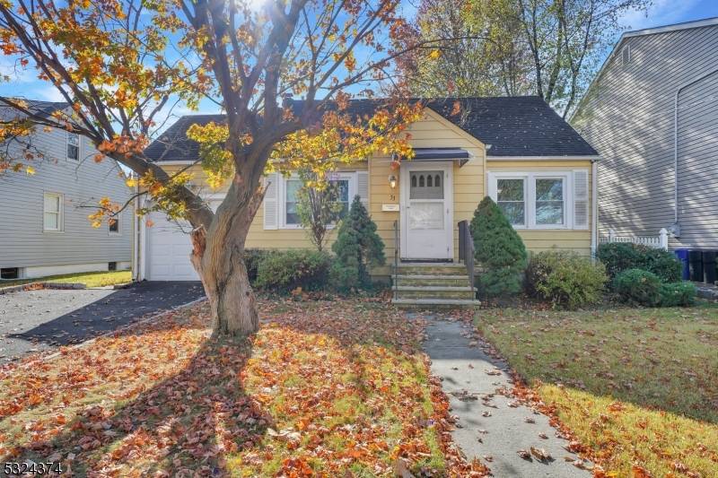 33 Hetherington Rd, Nutley Twp., NJ 07110