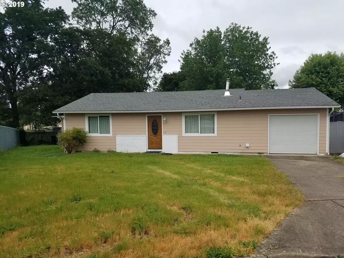 Roseburg, OR 97471,141 KERMANSHAH CT