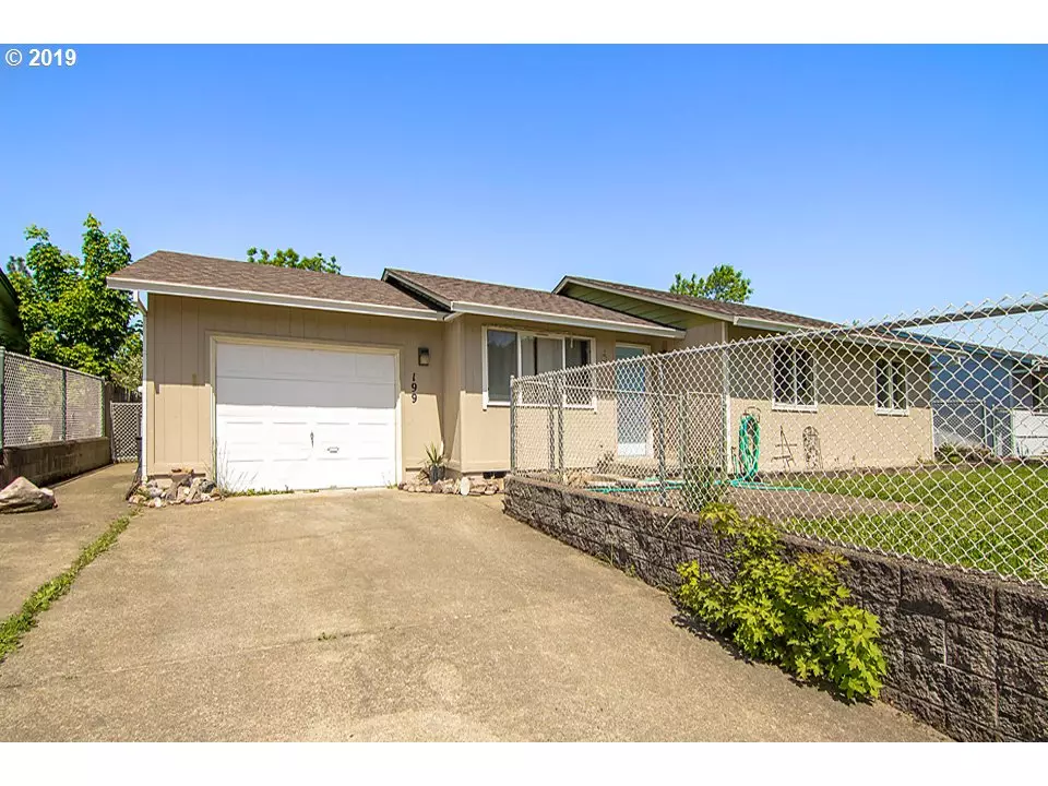 Sutherlin, OR 97479,199 CAMAS CT