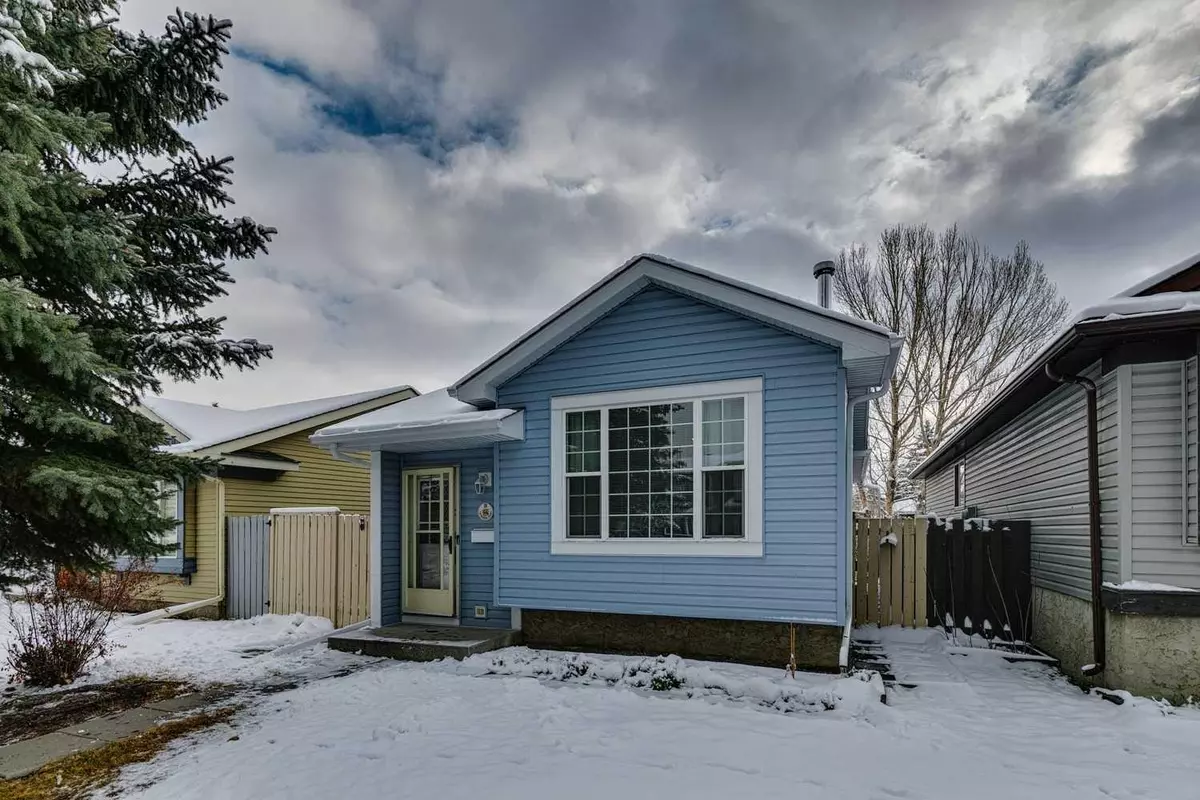 Calgary, AB T2C3P6,20 Riverbrook PL Southeast