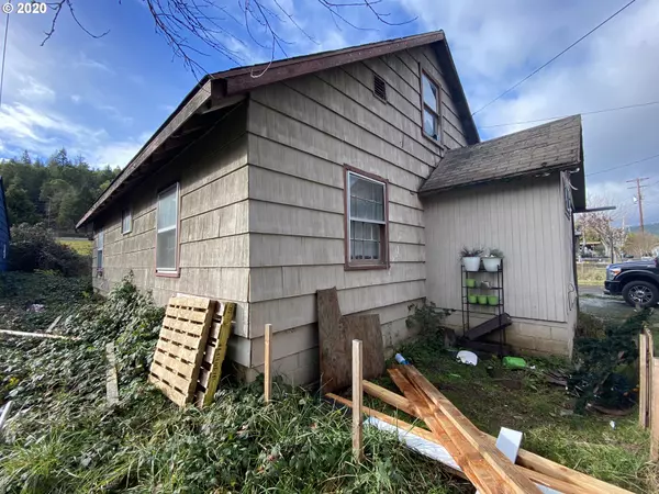 Canyonville, OR 97417,180 BERTHEL AVE