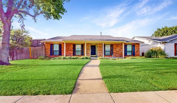 5001 Stanley Drive, The Colony, TX 75056