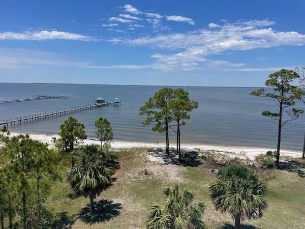 1163 Russell Way, St. George Island, FL 32328