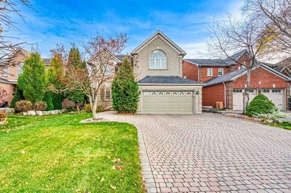 76 Braeside SQ, Markham, ON L3R 0A4