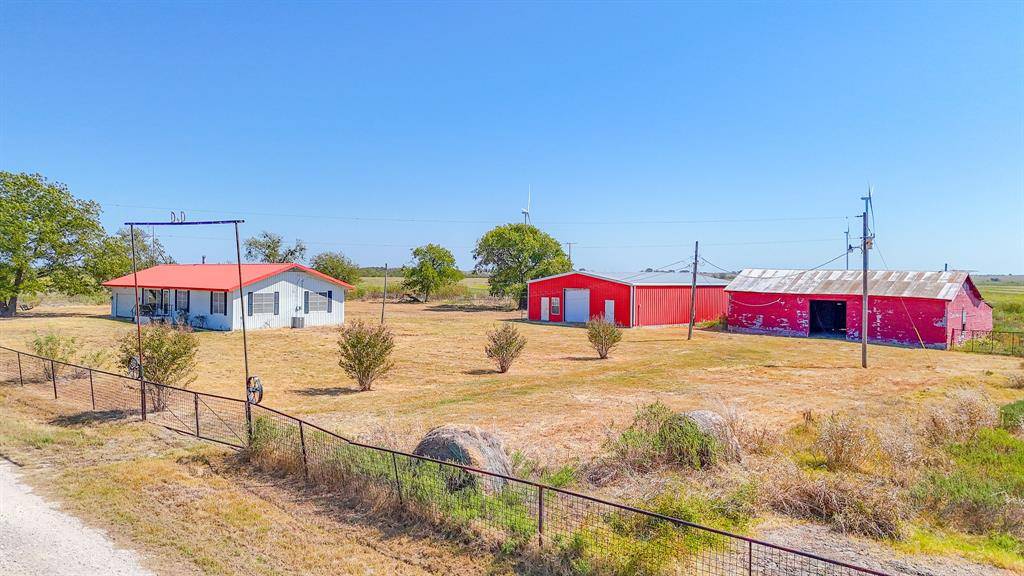 350 Lcr 184, Coolidge, TX 76635