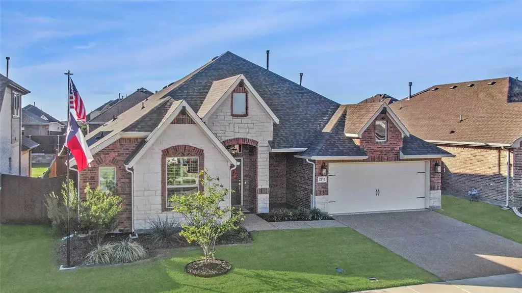 2215 Grassland Avenue, Melissa, TX 75454