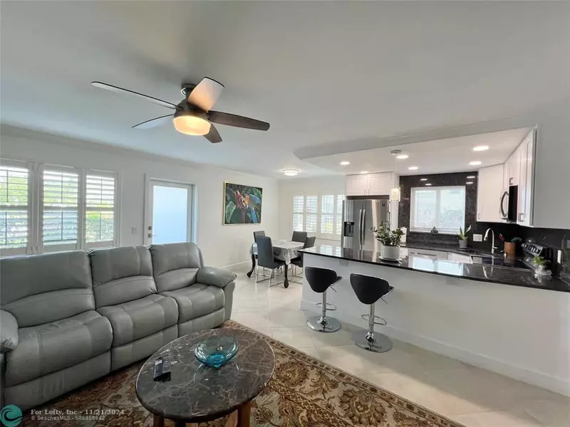 4 Farnham A  #4, Deerfield Beach, FL 33442