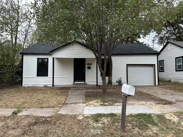 3918 Simonds Street, Greenville, TX 75401